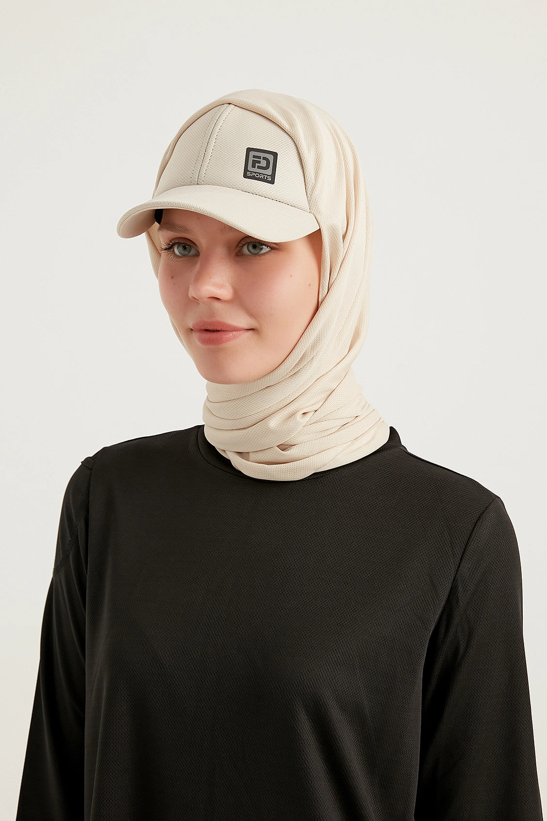 STYLE-HIJAB Kepli Spor Şal - Bej