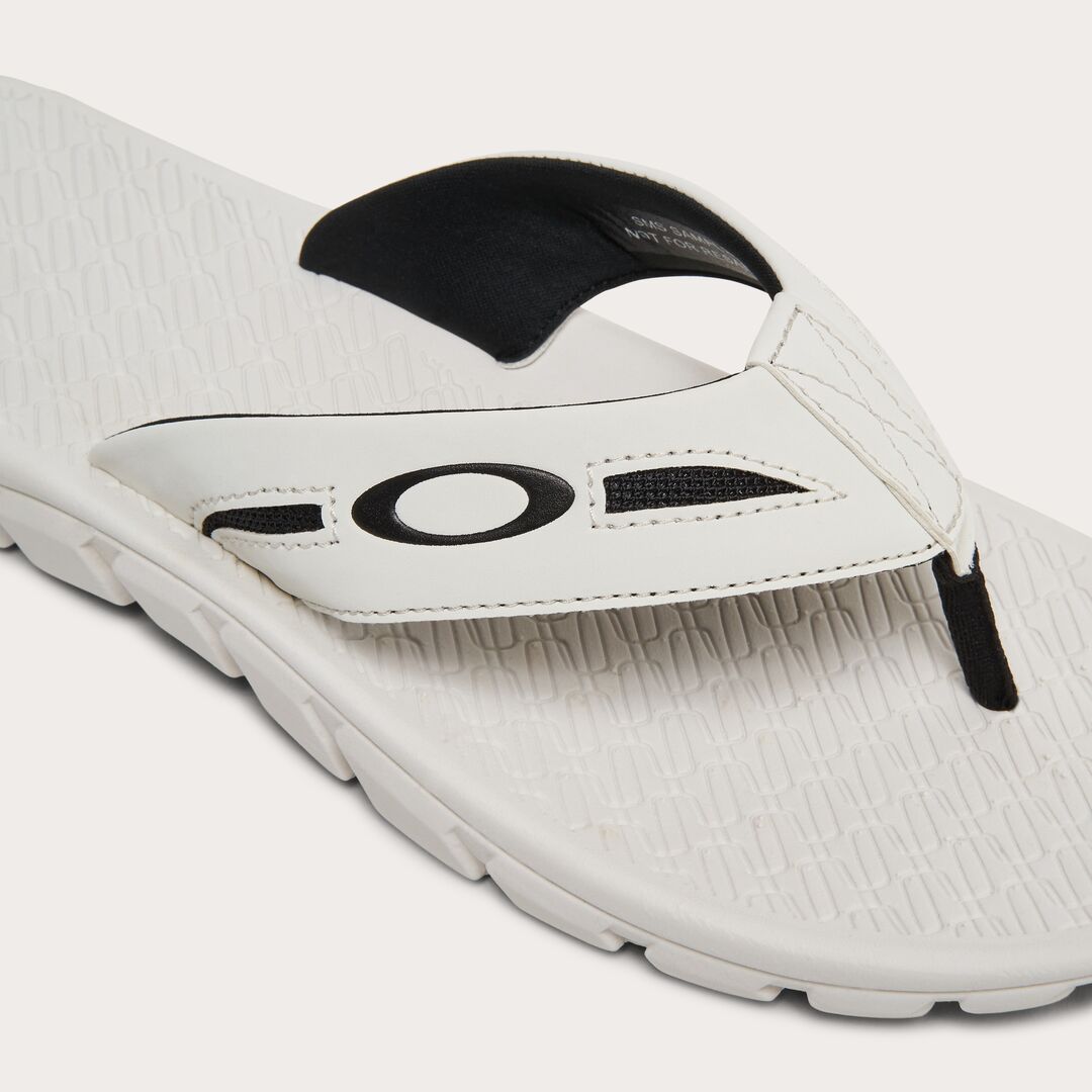 OAKLEY OPERATIVE SANDAL 2.0 ERKEK TERLİK