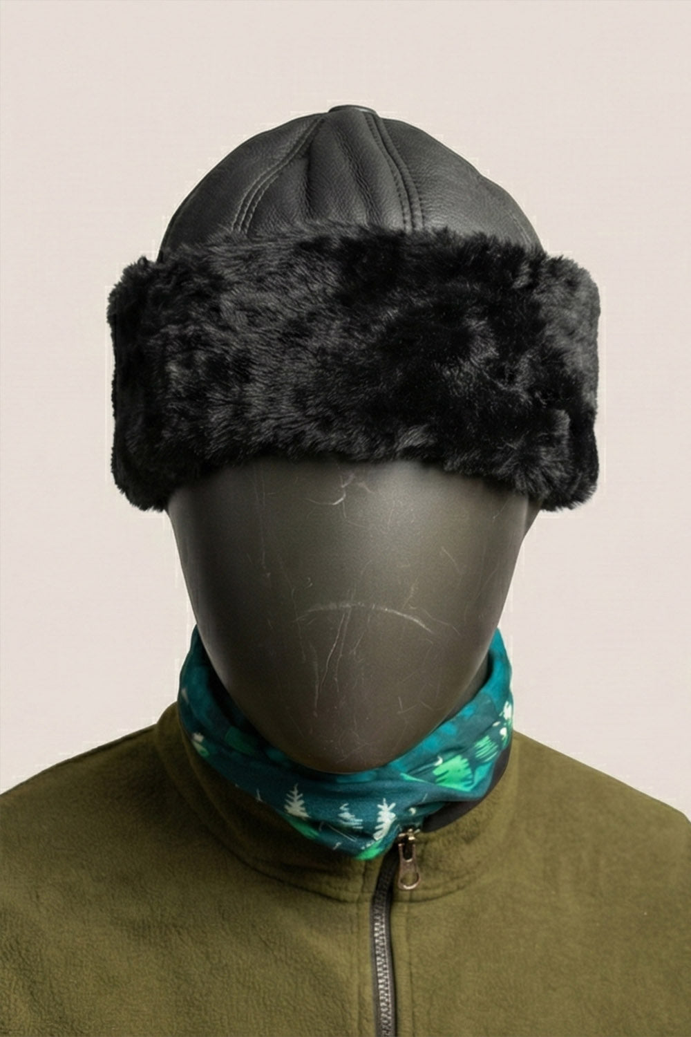 Kürklü Bere - Siyah